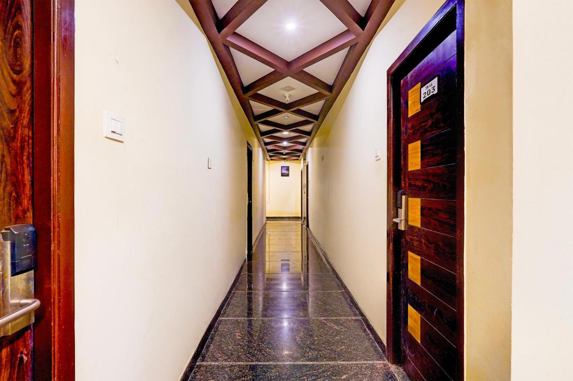 FabHotel The Fortune Inn Chennai Exterior foto